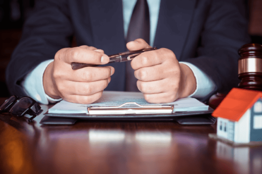 遺産分割協議・調停の弁護士費用は誰が負担する？相場を解説