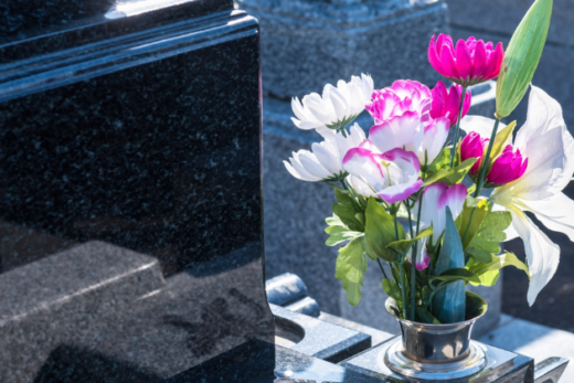 【寺院法務】墓地の使用権（永代使用権）は相続できる？祭祀承継者と遺産分割のルール